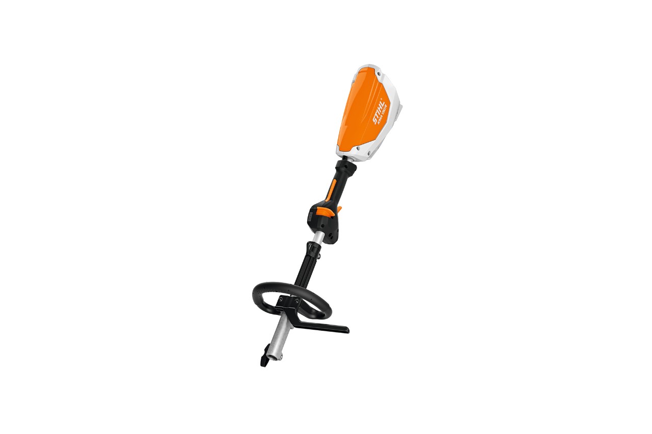 STIHL PS 3000 ispred bele pozadine